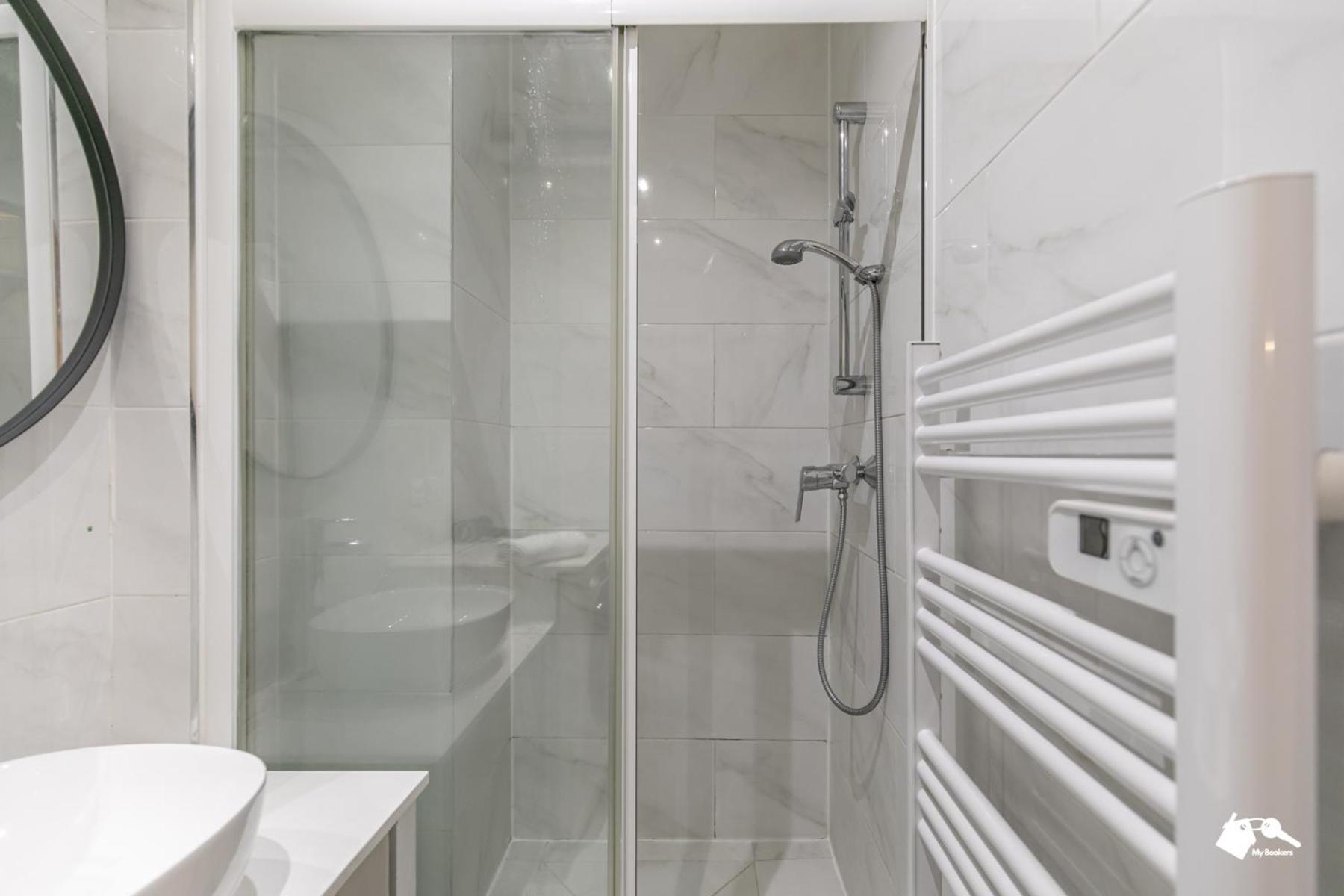 Mba - Splendide Appartement Proche Montmartre Paris Exterior photo